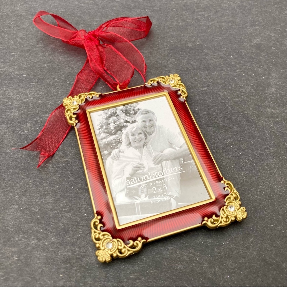 Aaron Brothers Festive Photo Ornament 2x3
